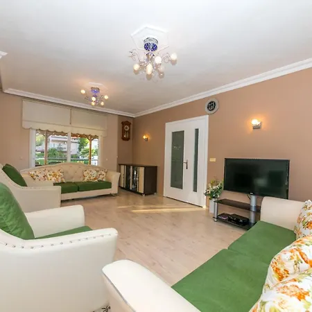 Smyrna Daily Weekly Villa